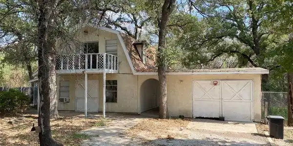 1304 Dawn Court