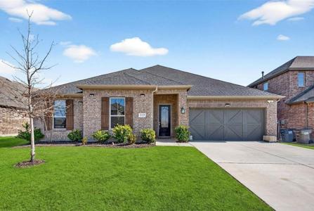 717 Lake Cove Drive