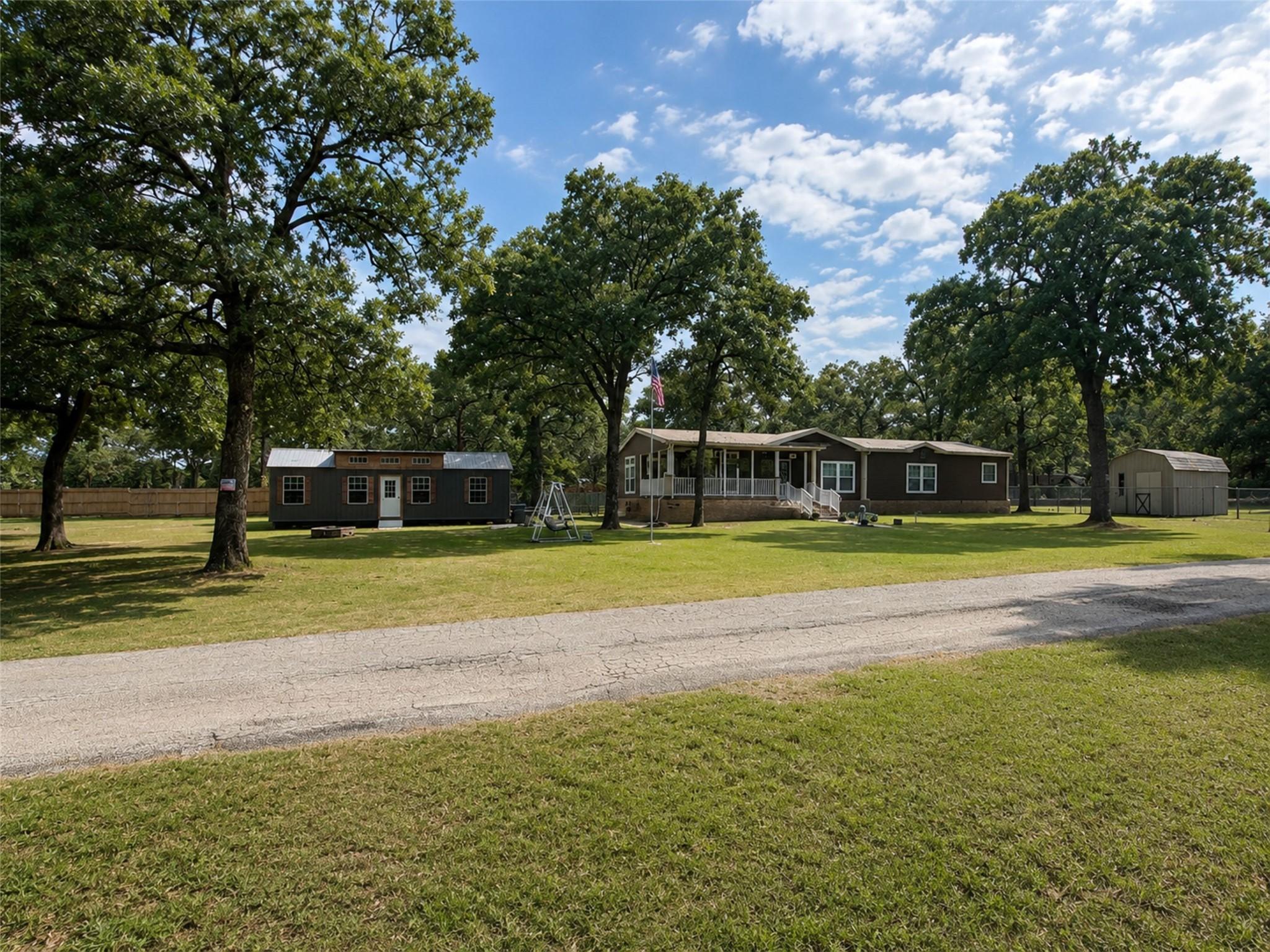 Image 1 Image 1