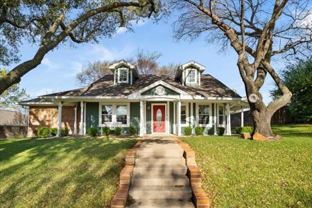 1141 Bayshore Drive