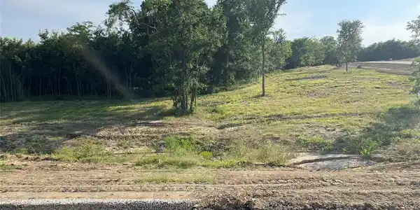 Lot 6 Emerald Lane