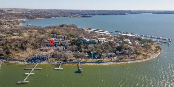 9999 Boat Club Road