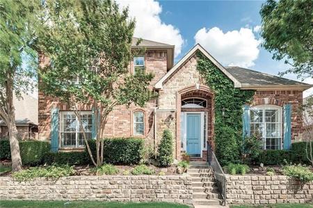 946 Briar Oaks Drive