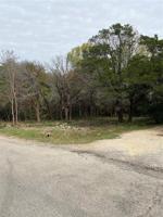 4111 Green Oak Drive