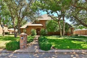 3 Hoylake Drive