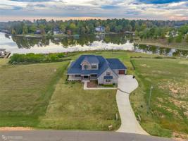 1427 Suwannee Lane