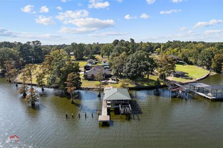 7550 S Lakeshore Drive