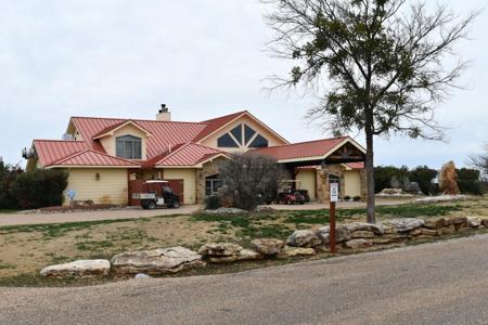 7304 Amy Drive