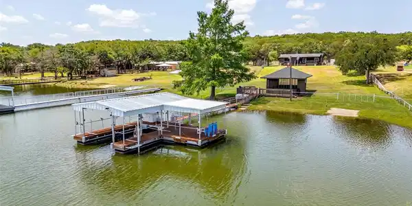 464 Deer Trail