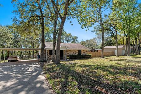 304 Hillcrest Drive