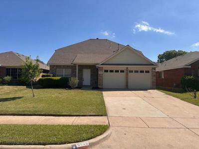 5880 Crestview Drive