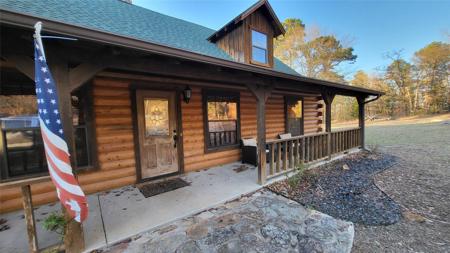 9 Private Road 52444