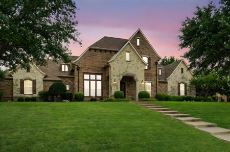 405 Wyndemere Boulevard