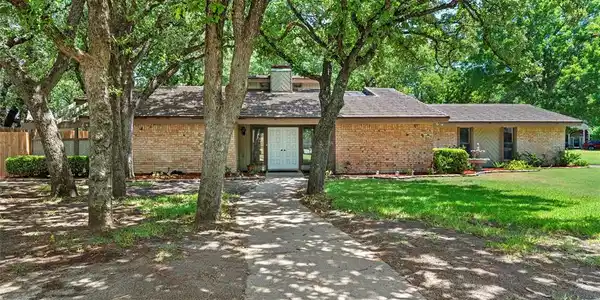 304 Driftwood Court