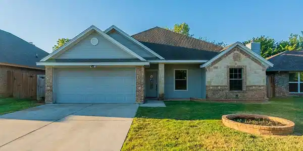 1216 Eagle Lake Drive