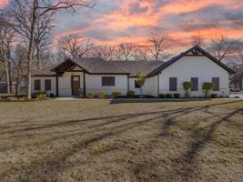 501 Monna Court