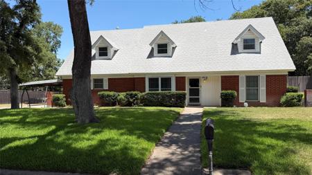 401 Glenhaven Drive
