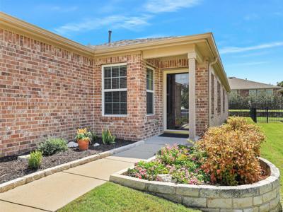 2441 Honeybee Lane