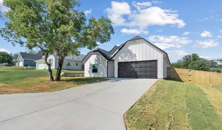 130 Lakewood Drive