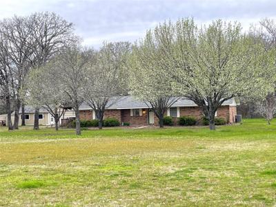 1452 Deer Lane