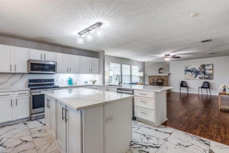 1425 Ridgecrest Drive