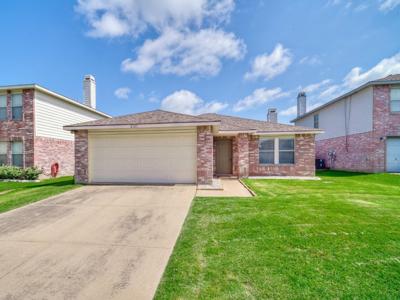 2321 Live Oak Drive