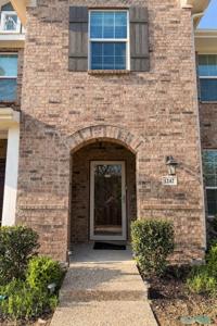 1242 Alamo Drive
