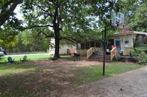 442 Paris Drive