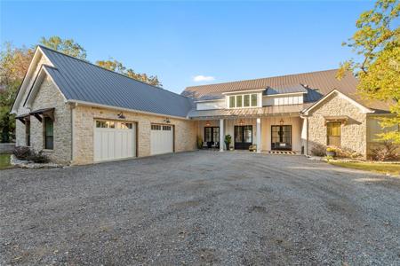 207 Deer Valley Drive