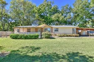 27 Pecan Place