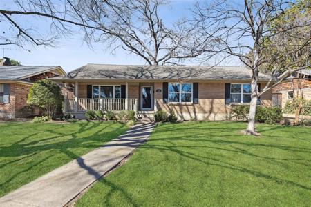 9631 Shadydale Lane