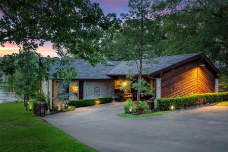 1500 Villa Cove Drive