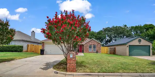 617 Oak View Court