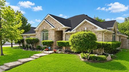 1906 Walnut Hill Drive