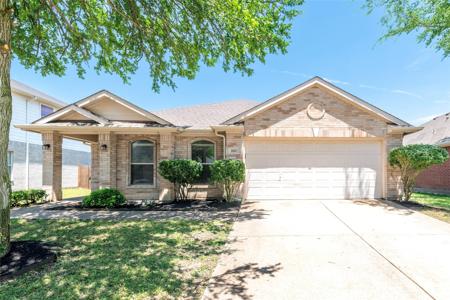 1113 Mockingbird Drive