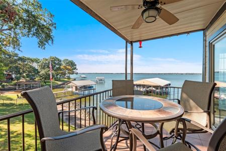 160 Peninsula Point Terrace
