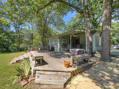 221 Little John Road