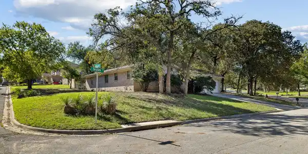 210 Skylark Drive