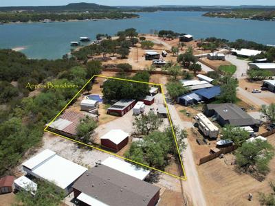 5384 Lakeshore Court