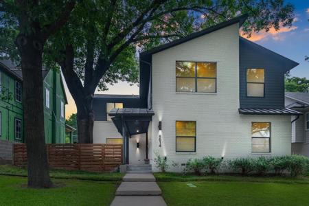 8614 Thunderbird Lane