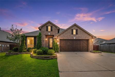 512 Carnation Lane