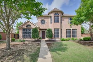 1813 Clear Summit Lane