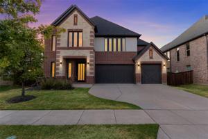 736 Lismore Drive