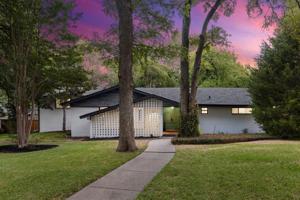 8320 San Leandro Drive