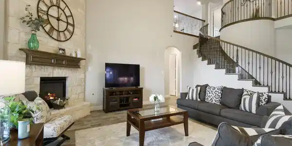 4125 Frontera Vista Drive