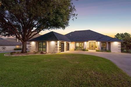 4007 Crescent Drive
