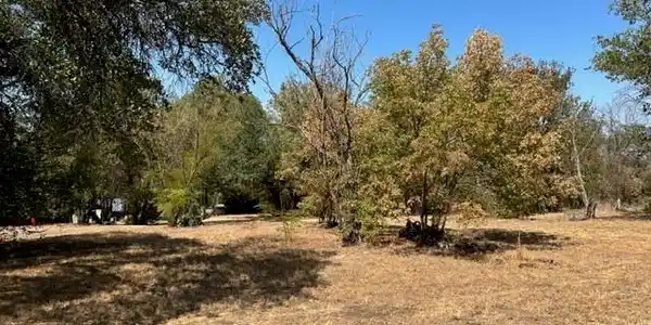 720 Lakeside Drive