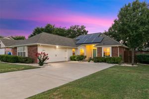 521 Oak Lake Drive