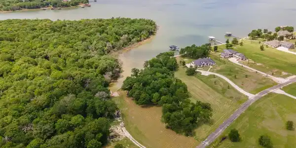 32 Sandy Cove Court