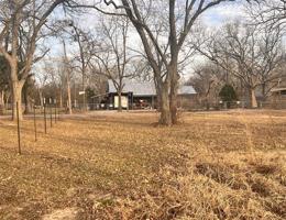 455 Pawnee Drive